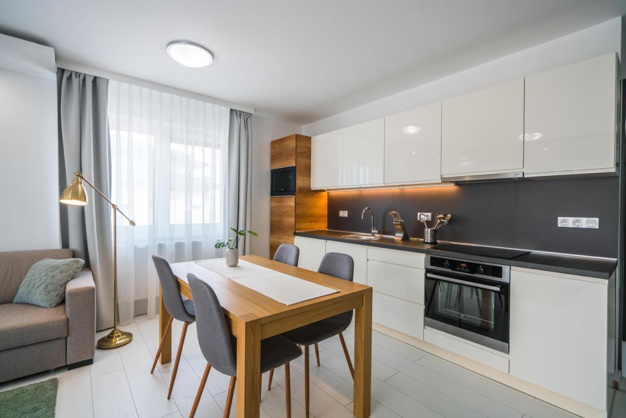 Sprint Apartman Siófok Zewnętrze zdjęcie