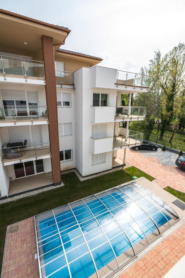 Sprint Apartman Siófok Zewnętrze zdjęcie
